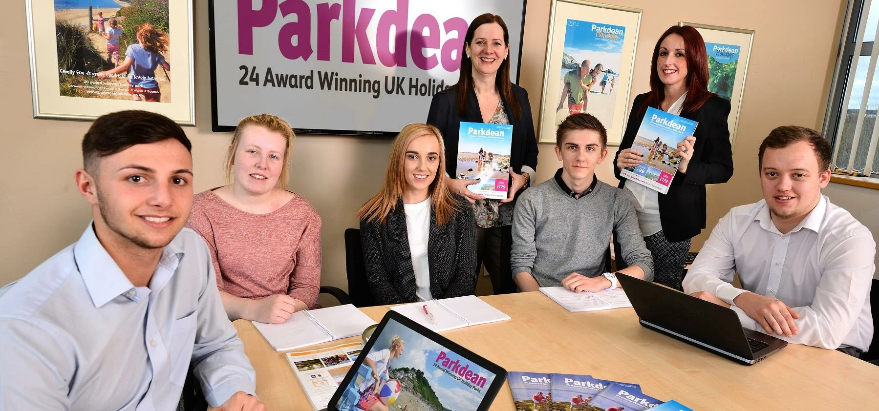 Parkdean Holidays' Apprentices Jack Moran, Jorja Boyle, Ellen Robson, Daniel Crow and Philip Cramman
