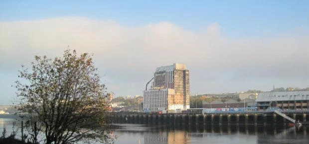 Spillers Tyne Mill on the day it was demolished in 2011. Image credit: Les Hull