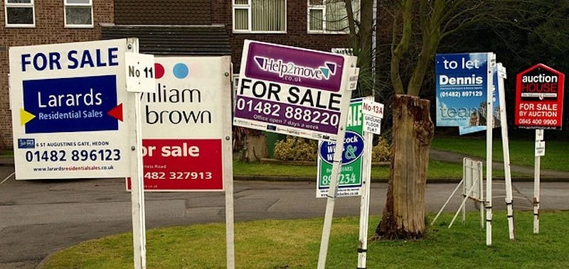 Estate Agents' sign