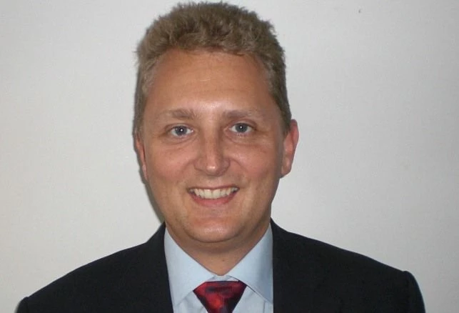 Giles Searby