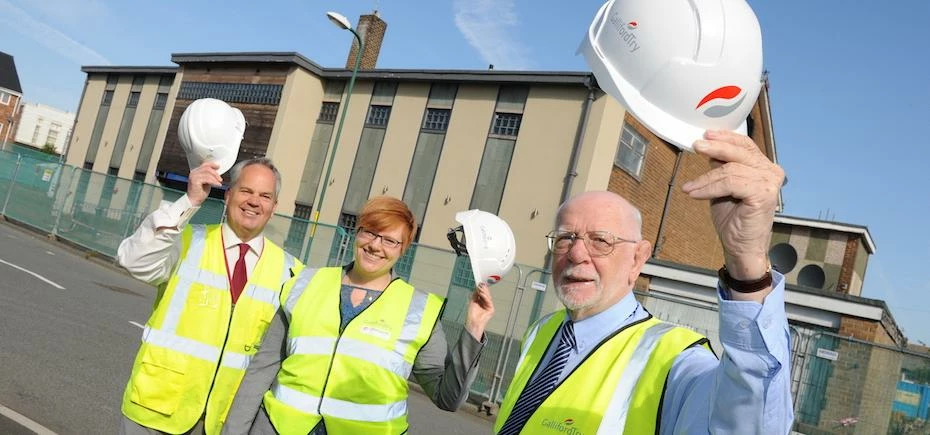 L – R Brian Scott, South Tyneside Housing Ventures Trust; Sara Holmes from Galliford Try Partnershi