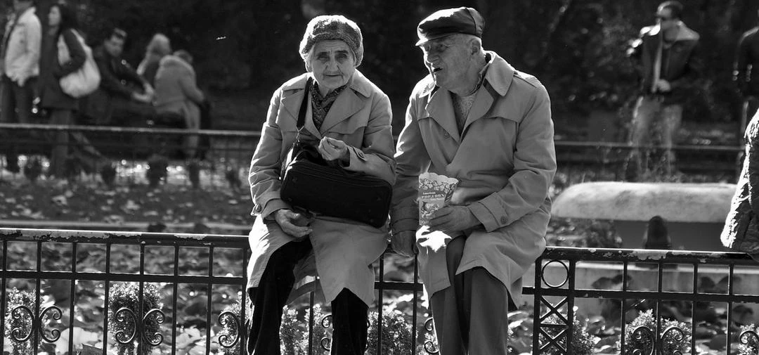old couple in black and white