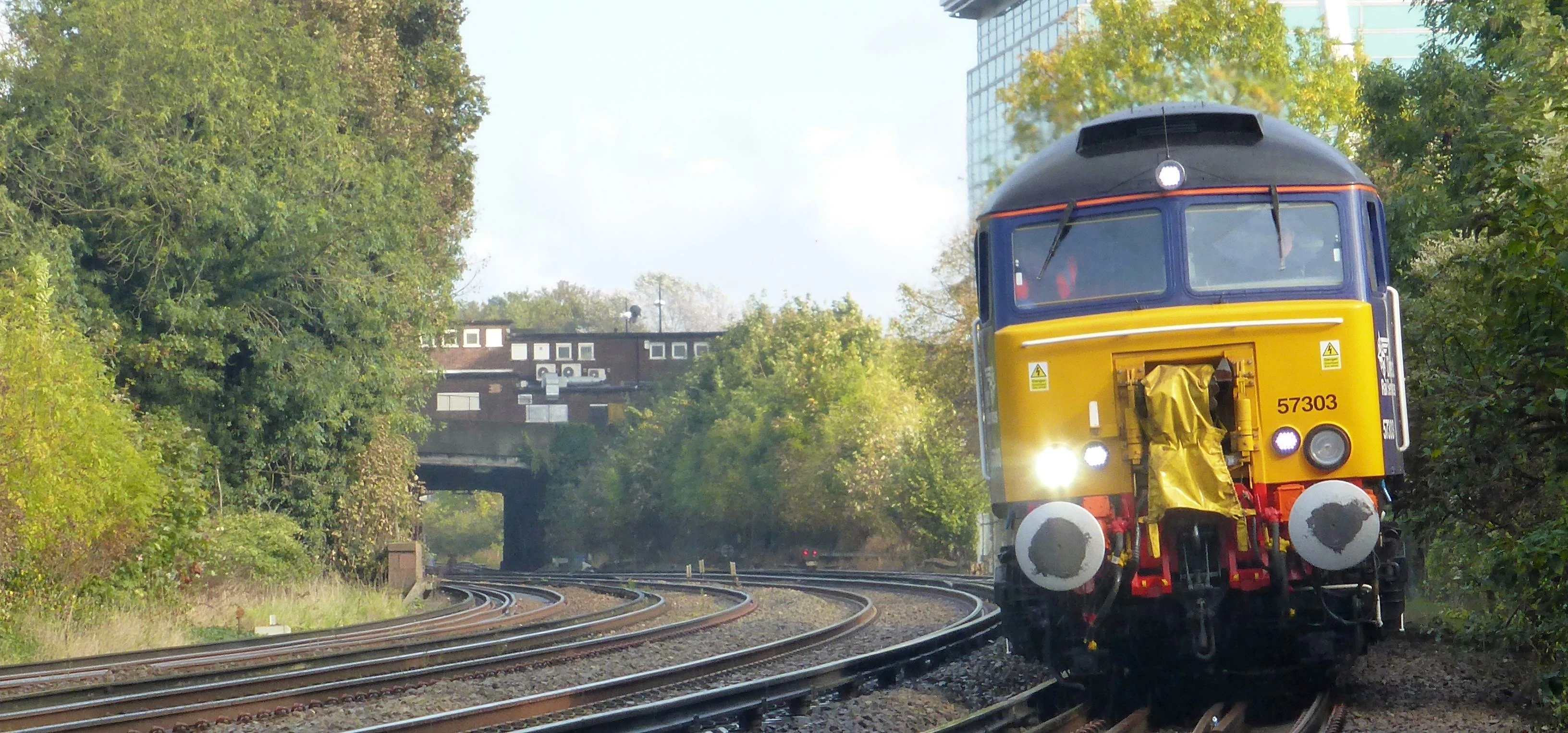 57303 (and 57306) Tonbridge West to Willesden Brent DRS 0Z57