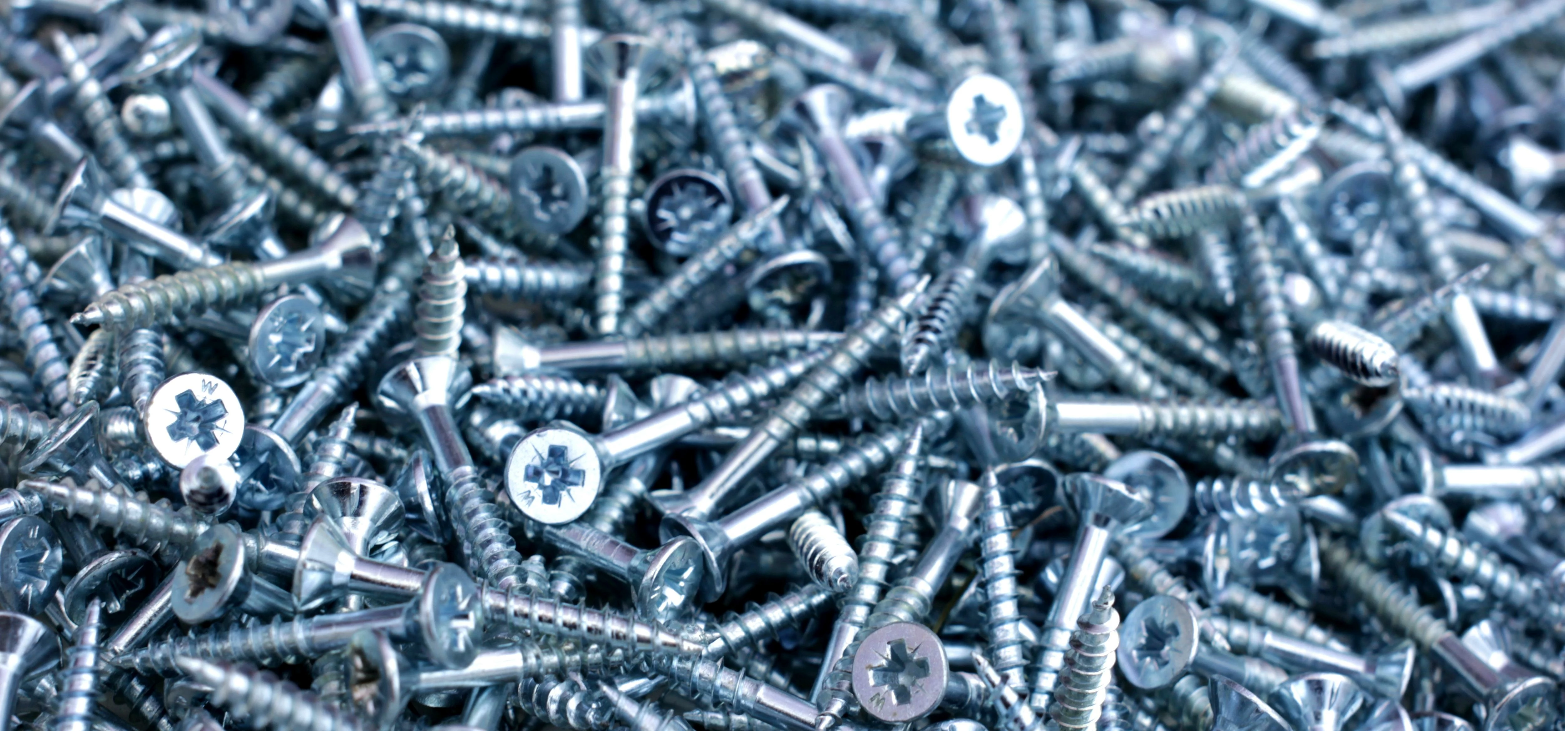 Screws / Schrauben III