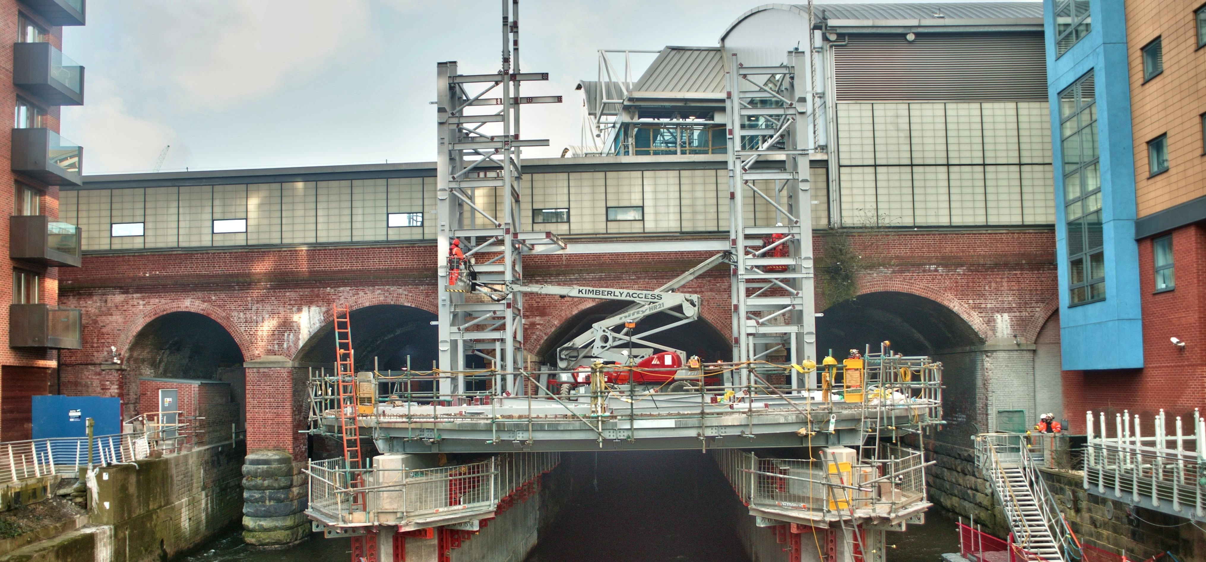 Leeds Rail Station, south entrance