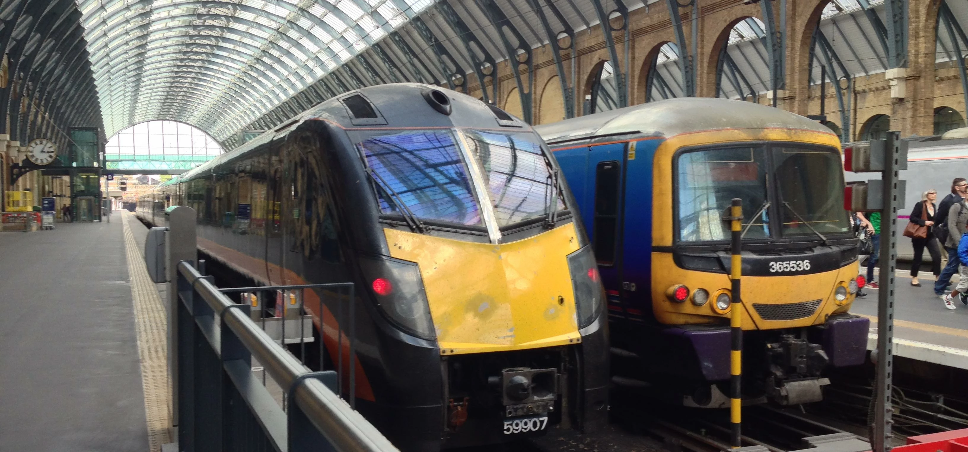 180107 and 365536 at London King's Cross