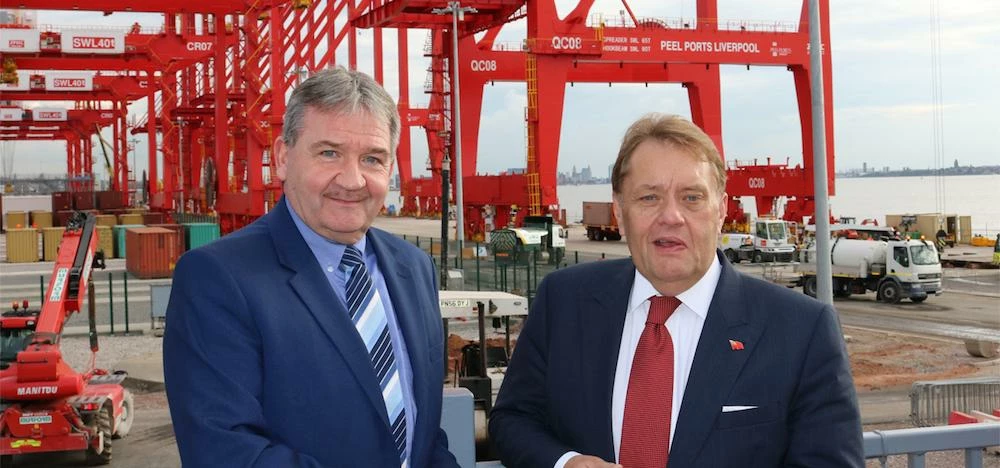 Peel Ports' chief operating officer Gary Hodgson (left) with Transport Minister John Hayes 