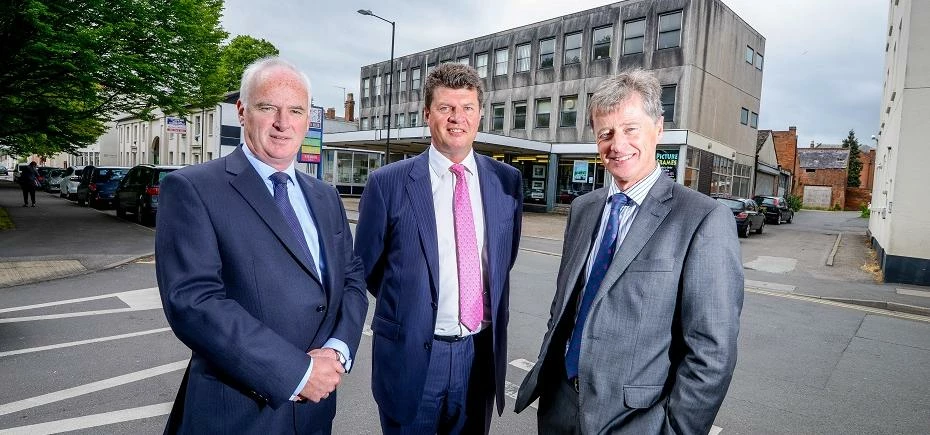 (From left to right) Nick James (Robothams), Tim Malby (Kingmaker Developments) and Richard Pomfret