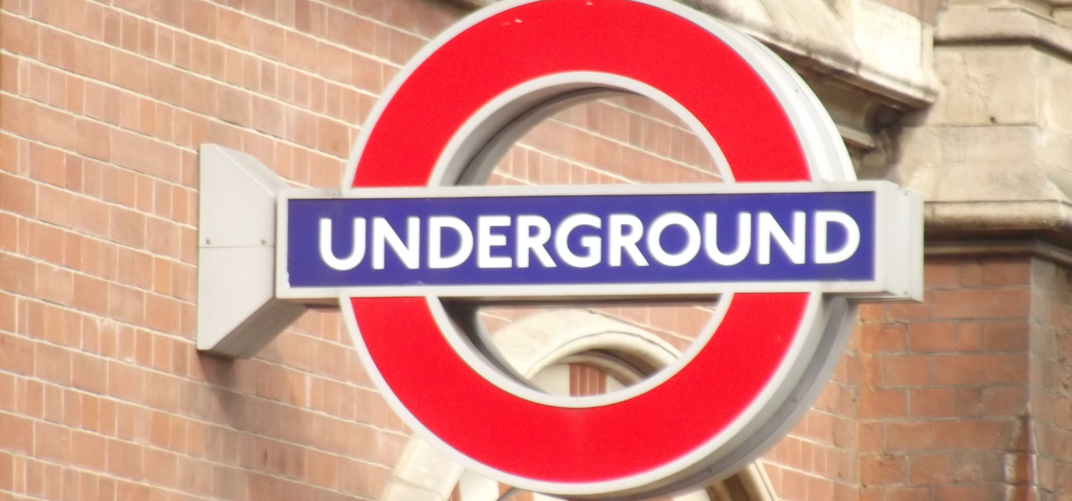 London St Pancras International Station - King's Cross St Pancras Underground Station - Underground 