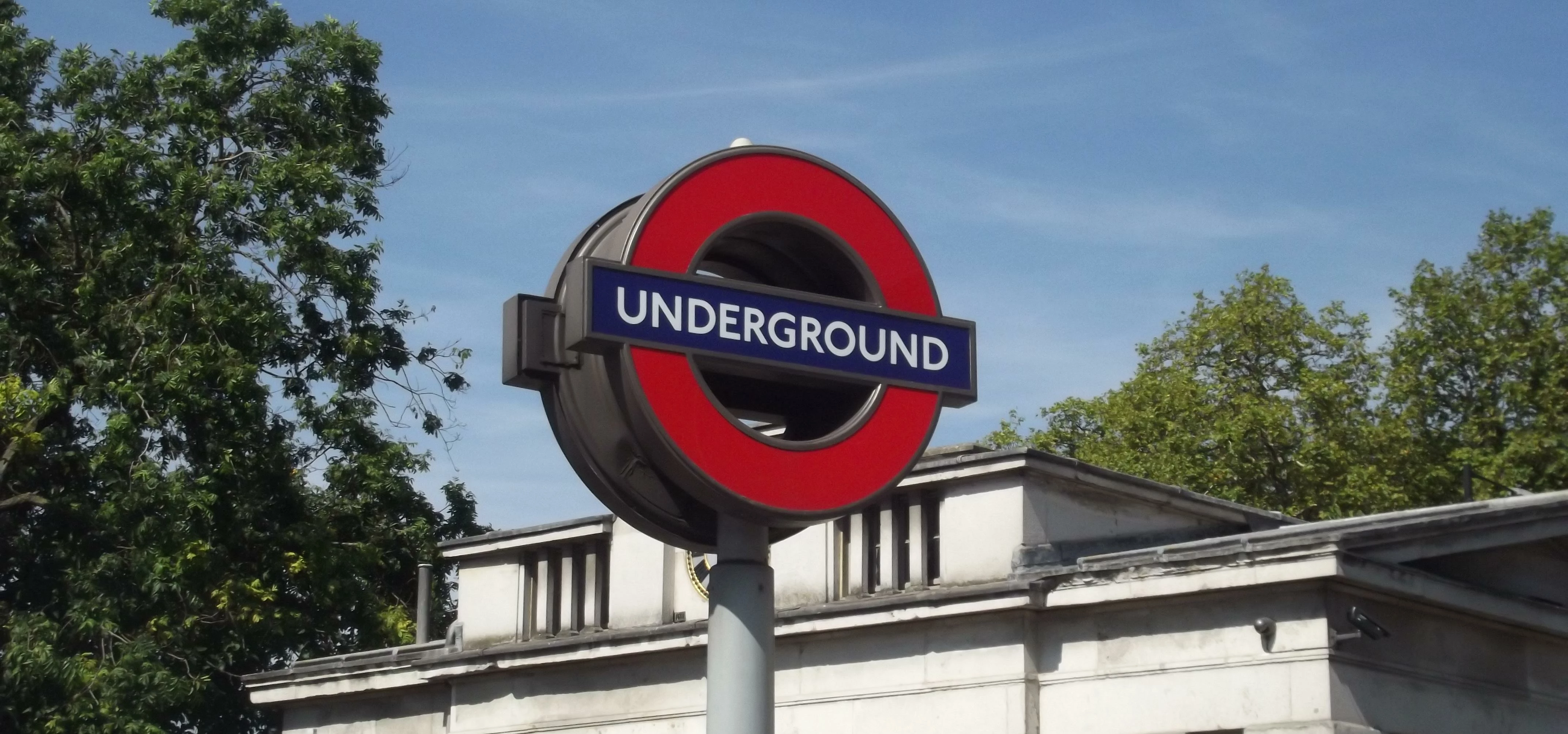 Hyde Park Corner Underground Station - sign