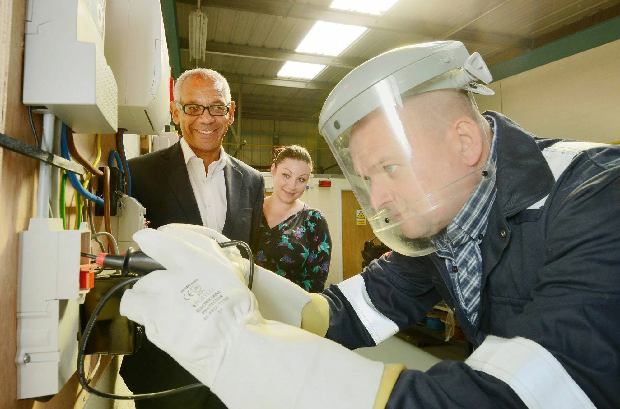 Tim Cantle-Jones with a smart meter trainee