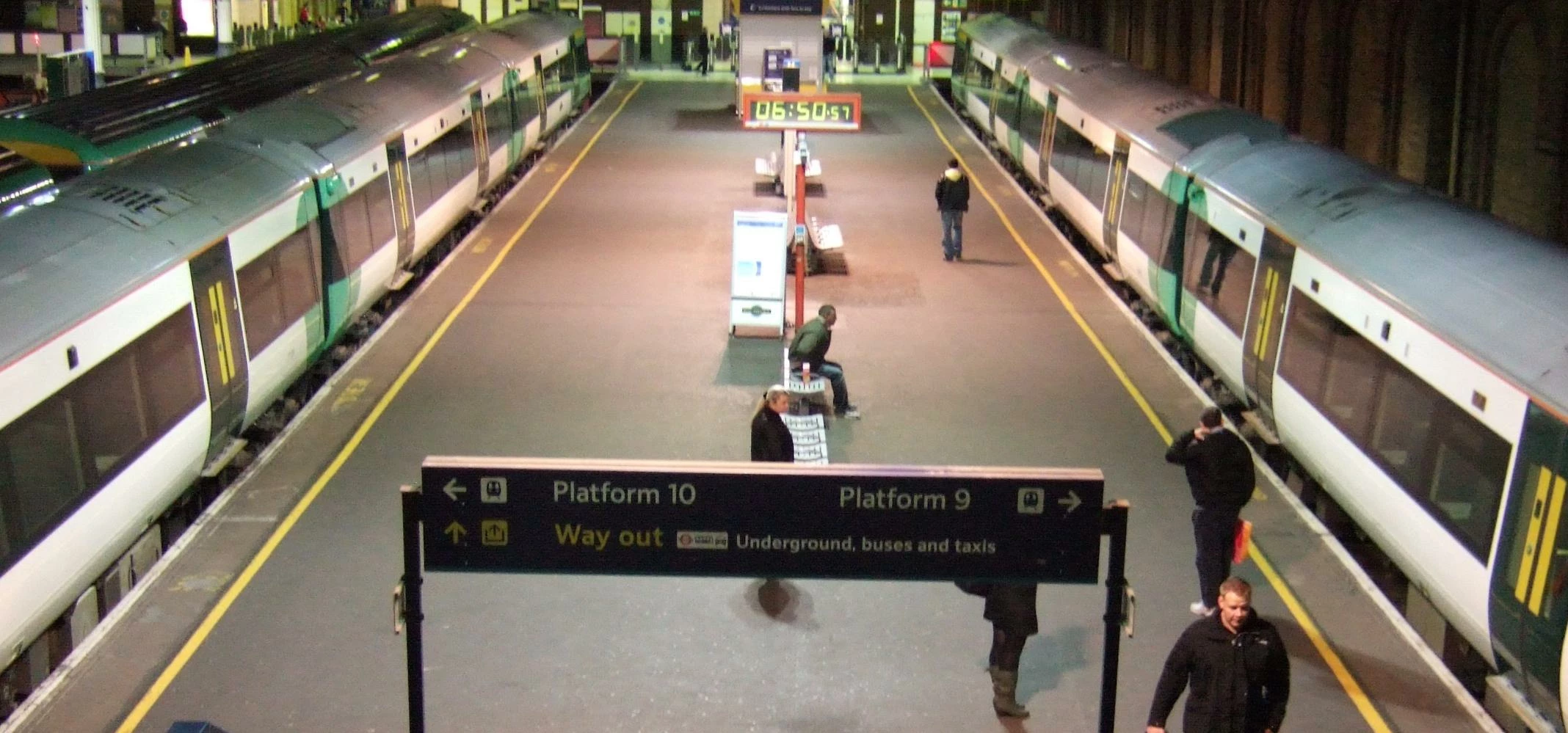 Trains at Charing Cross station