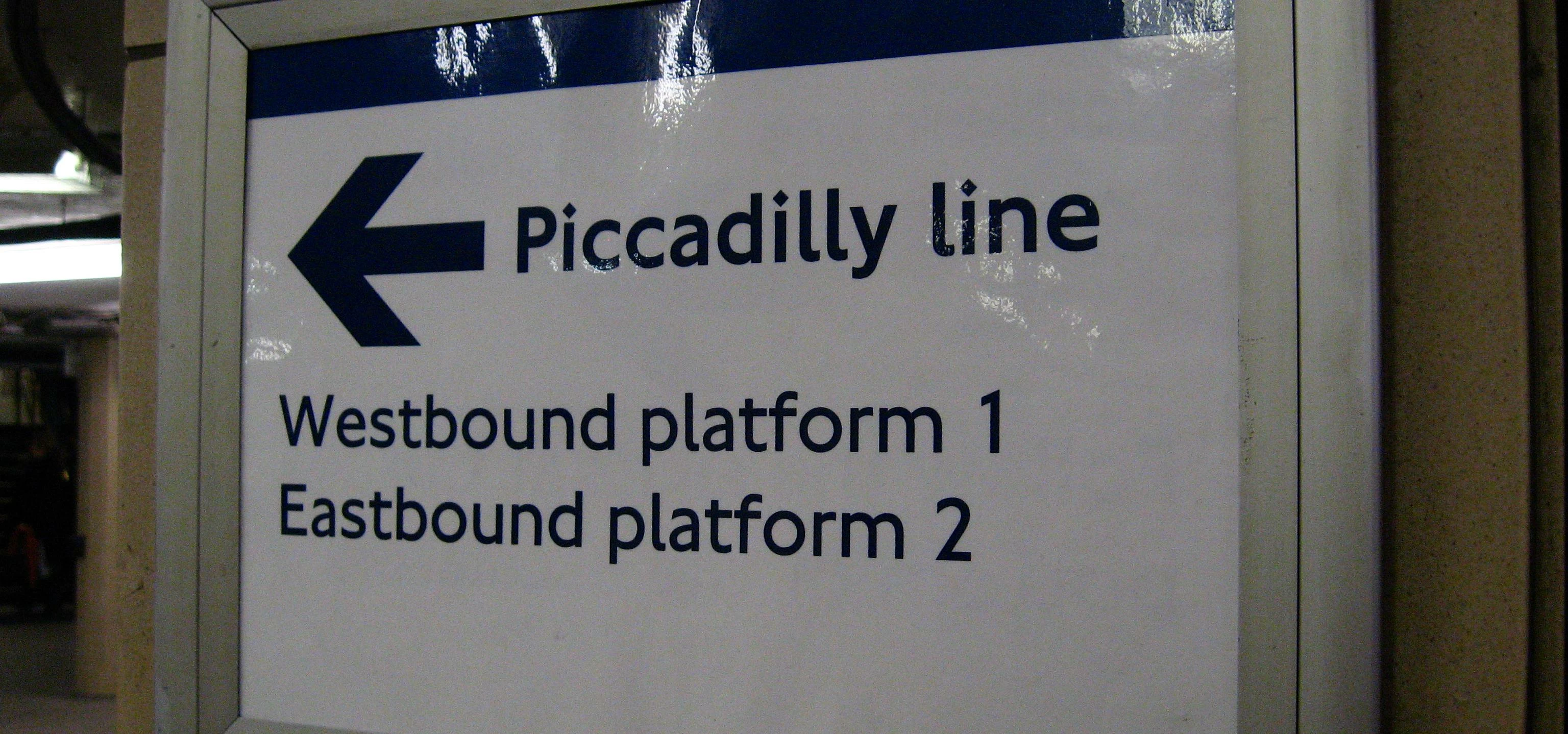 Piccadilly Line platforms