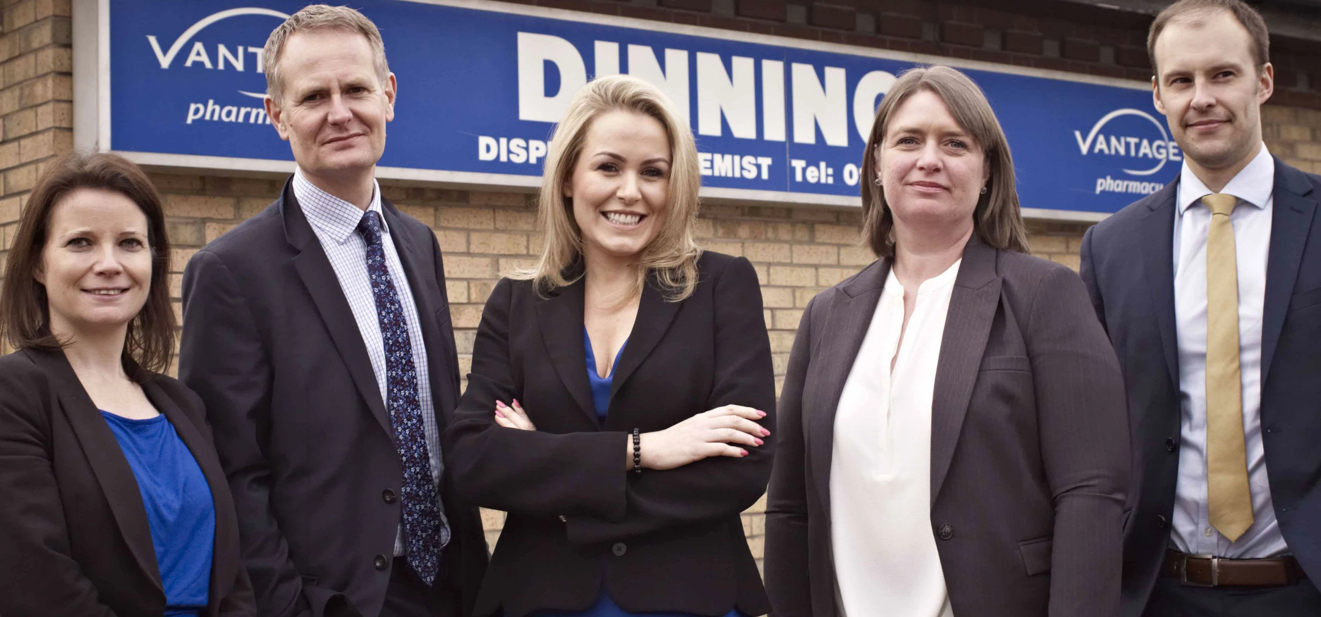 (l to r) Gillian Moir, Stuart Harper (Lloyds), Sarah Carr, Gillian Mayes (Dinnings), Martyn Tennant