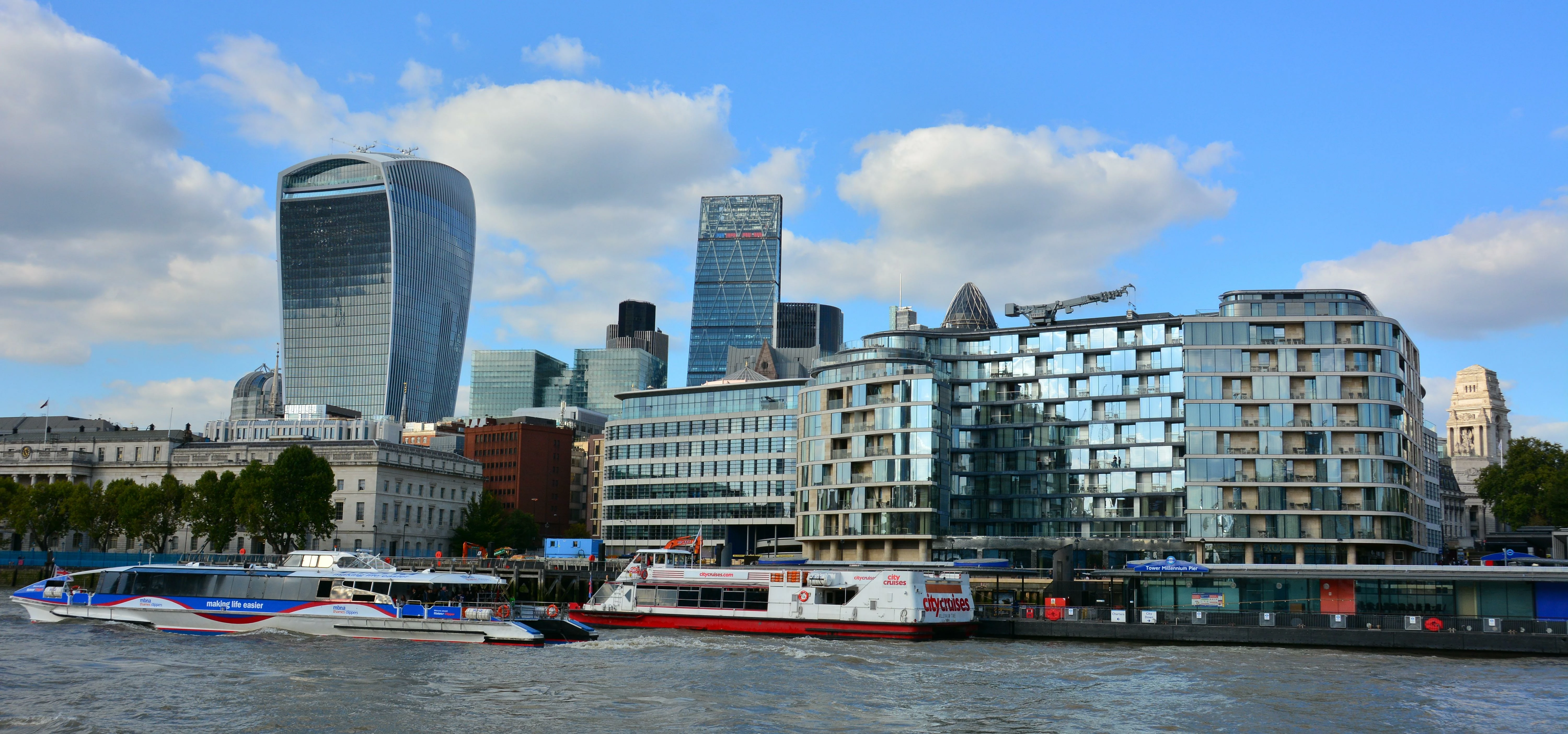 London, Boat Trip Up The River Thames, The City Of London