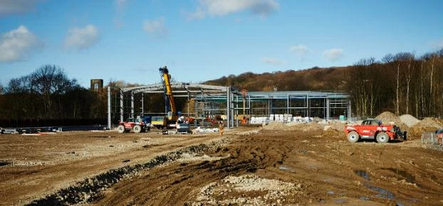 Steel framework on a £20m Kirkstall retail park has been erected.