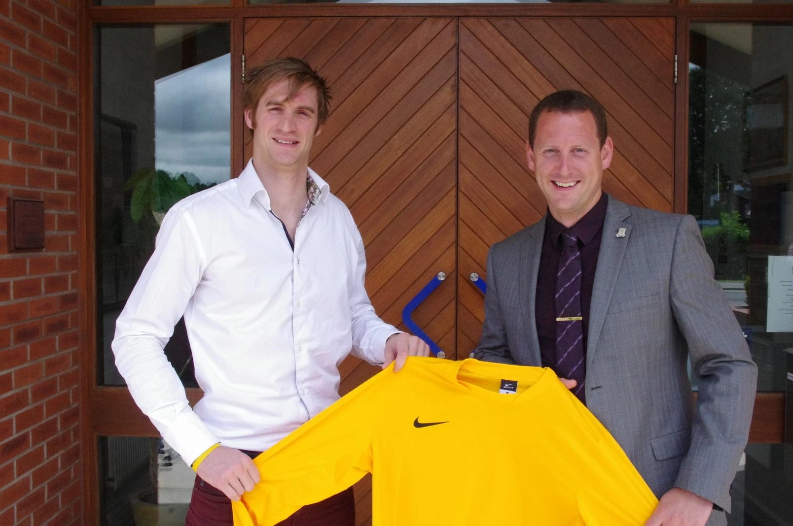 David Weir (Nike FA Partnership Lead) and Simon Gerrard (Chiief Executive of Cheshire FA)