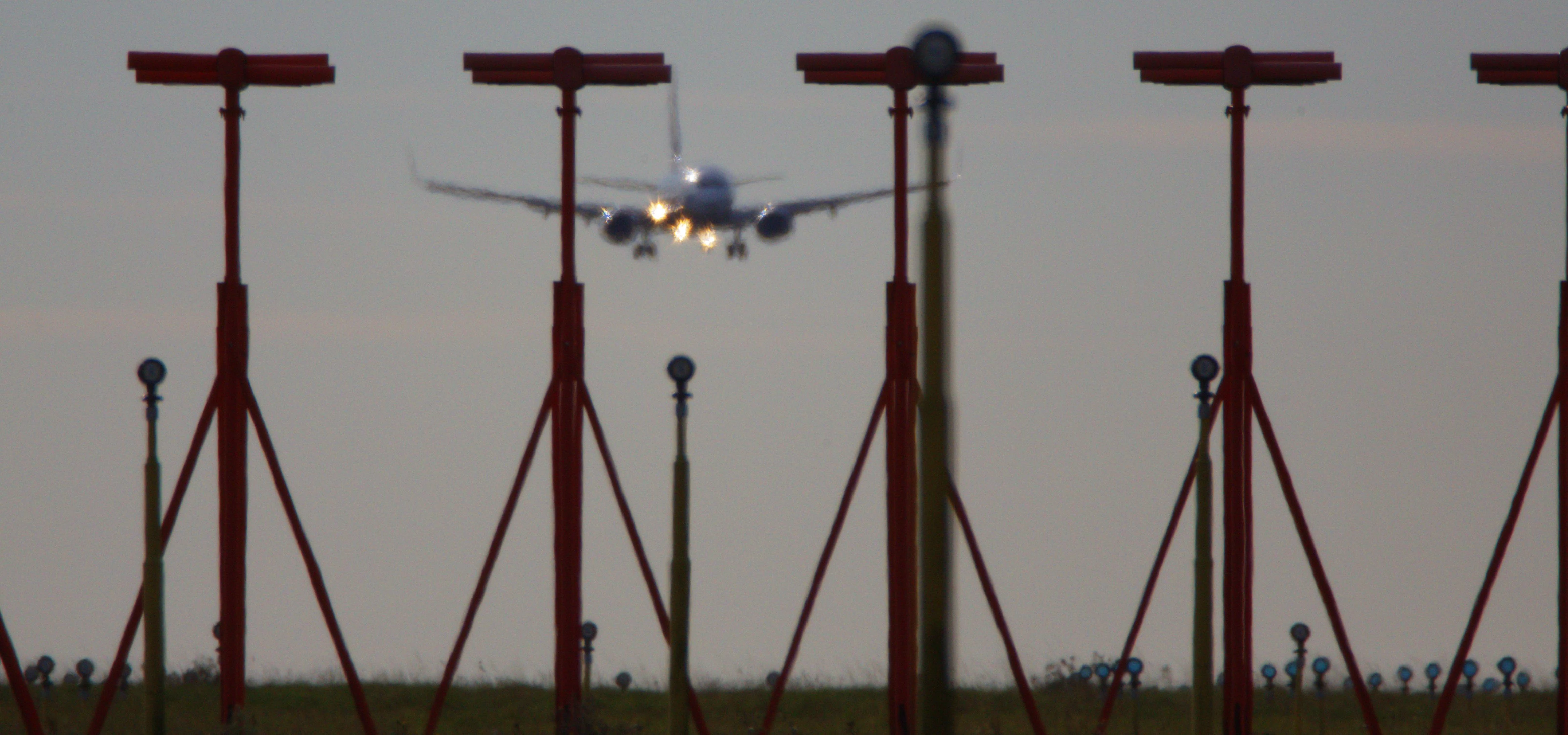 Boeing 737 - EI-DLO