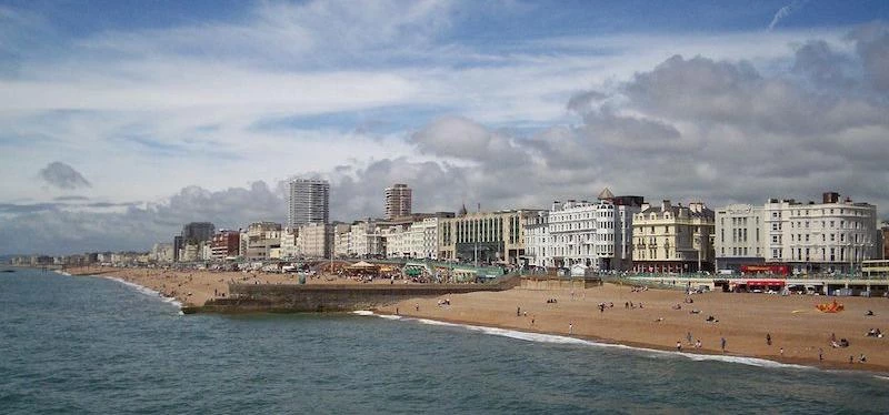 Brighton beach front. Image credit: Bojan Lazarevic