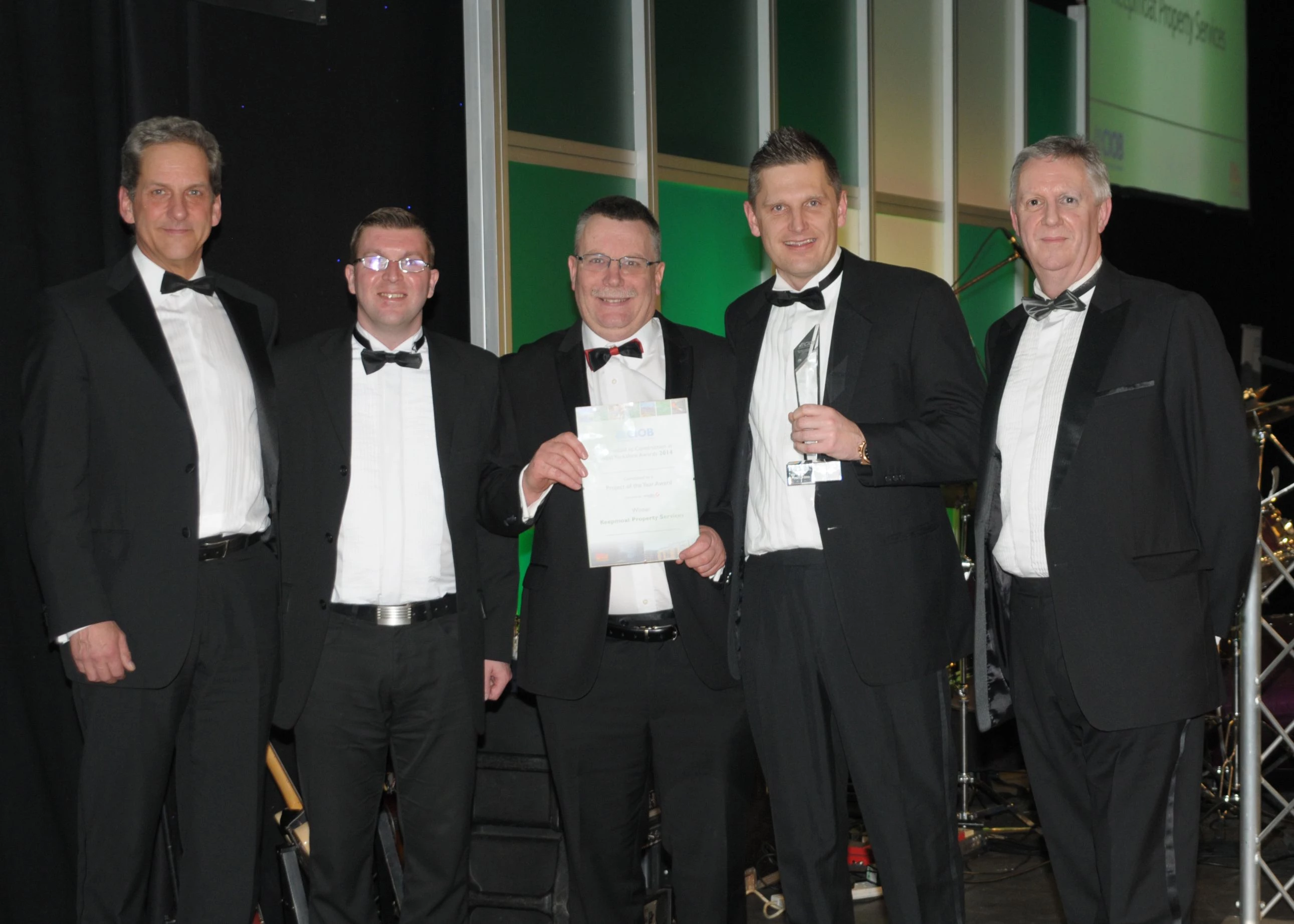 Refurbishment project improving the lives of thousands of Yorkshire households wins construction awa