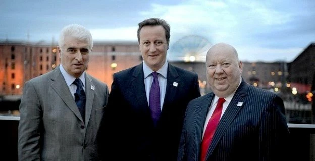 Max Steinberg with David Cameron and Joe Anderson 