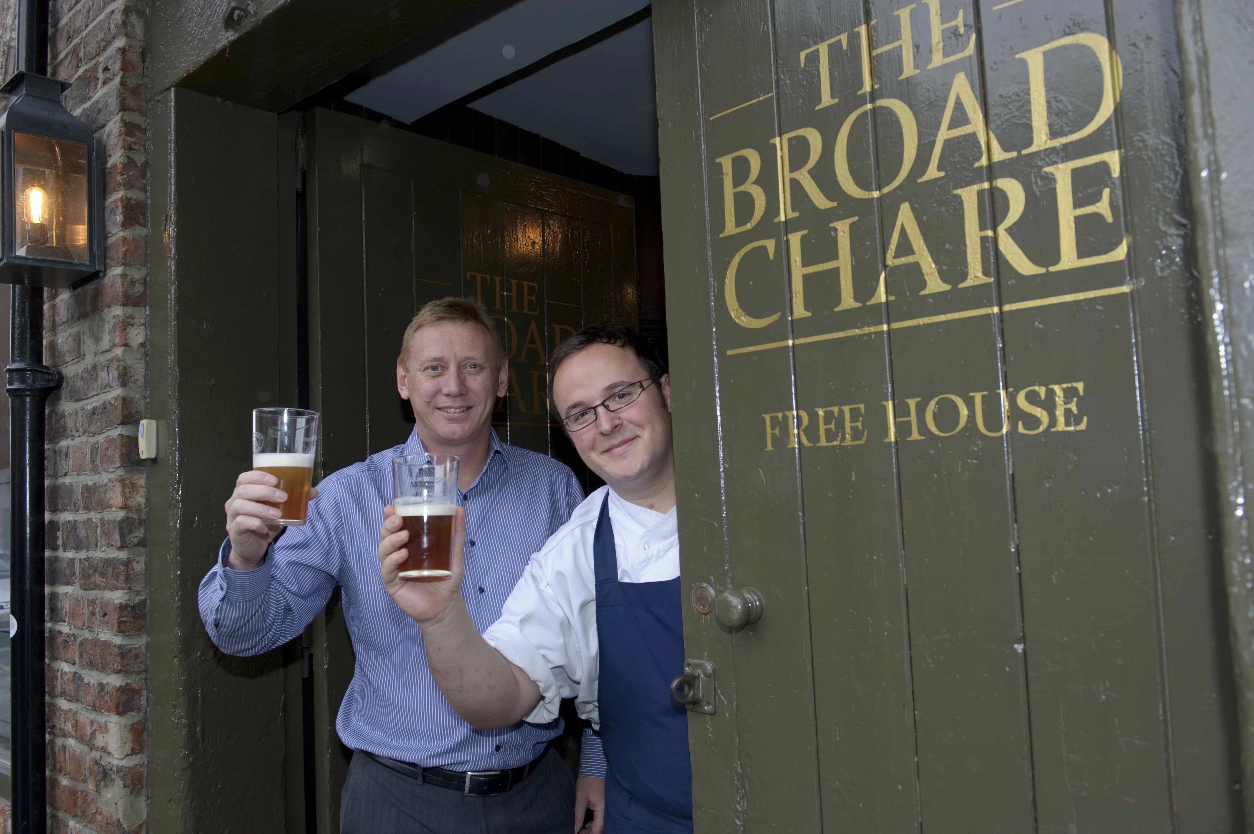 Pub manager Steve Dunn (left) with chef Chris Eagle