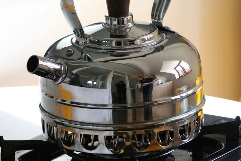 Kettle + People