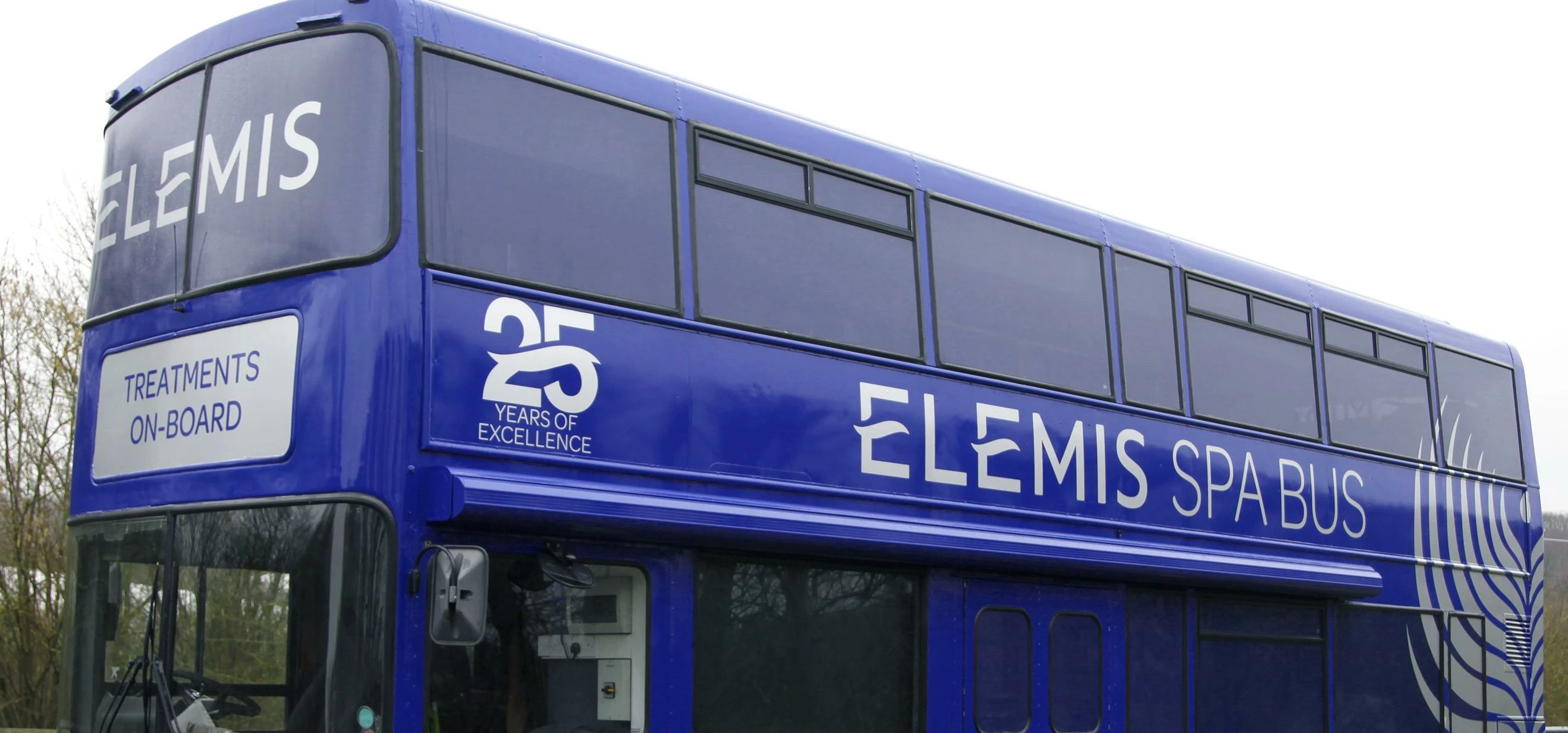 The Elemis Spa Bus