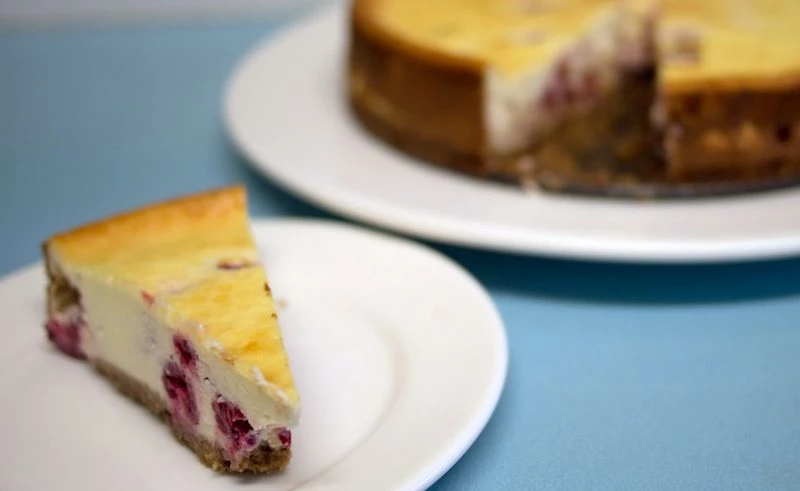 Raspberry Baked Cheesecake