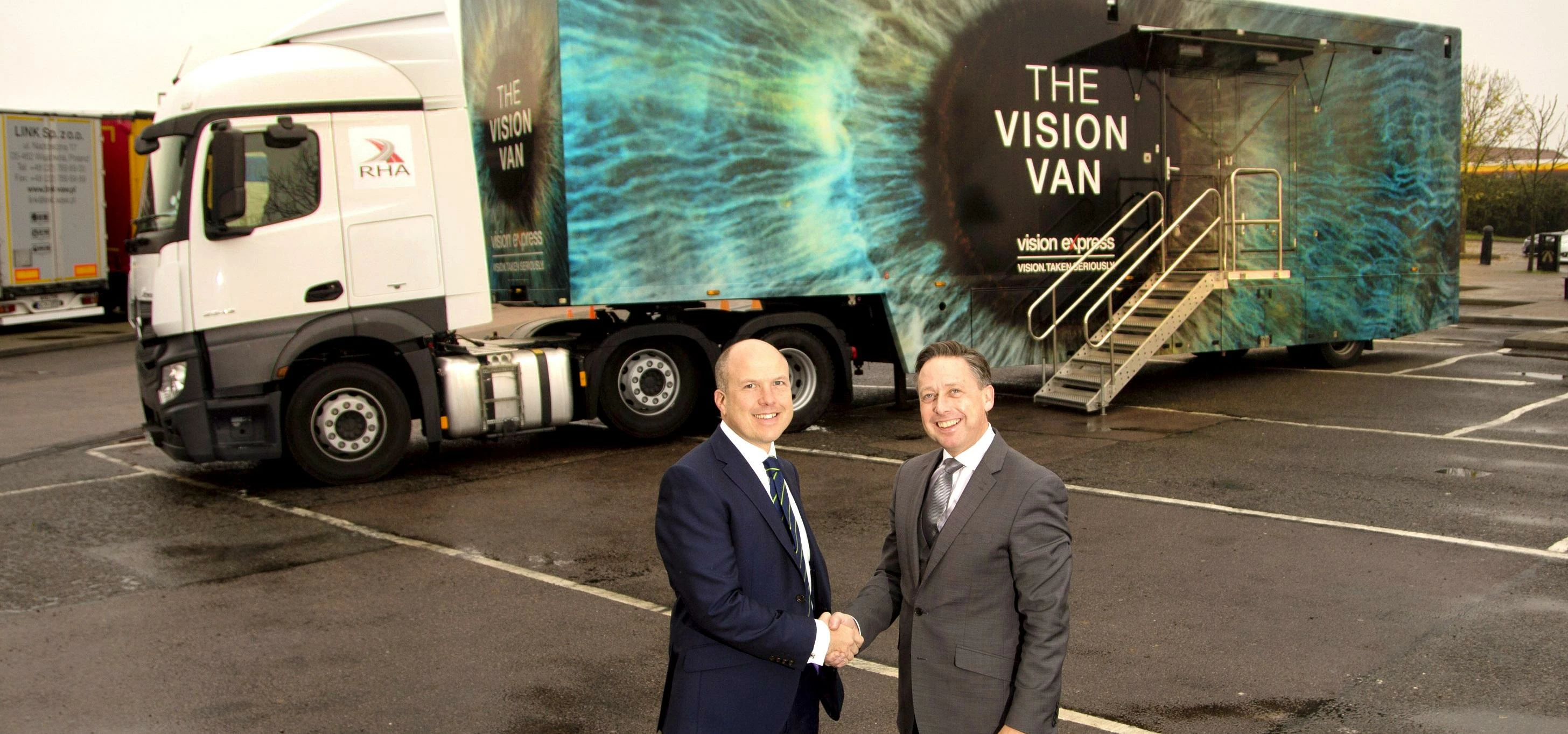 Johnathon Lawson, CEO Vision Express with Richard Burnett, RHA CEO