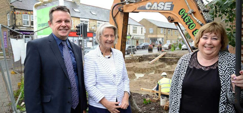 On site at Front Street, Prudhoe (L-R) Vince Walsh from Isos alongside Coun Anne Dale and Coun Eilee