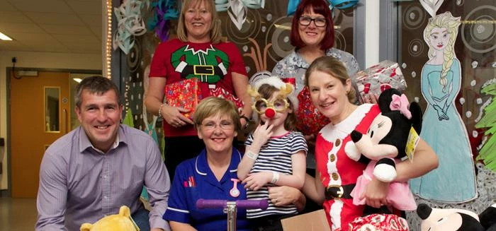 David Wilson Homes spreads festive cheer at Leeds Children's Hospital