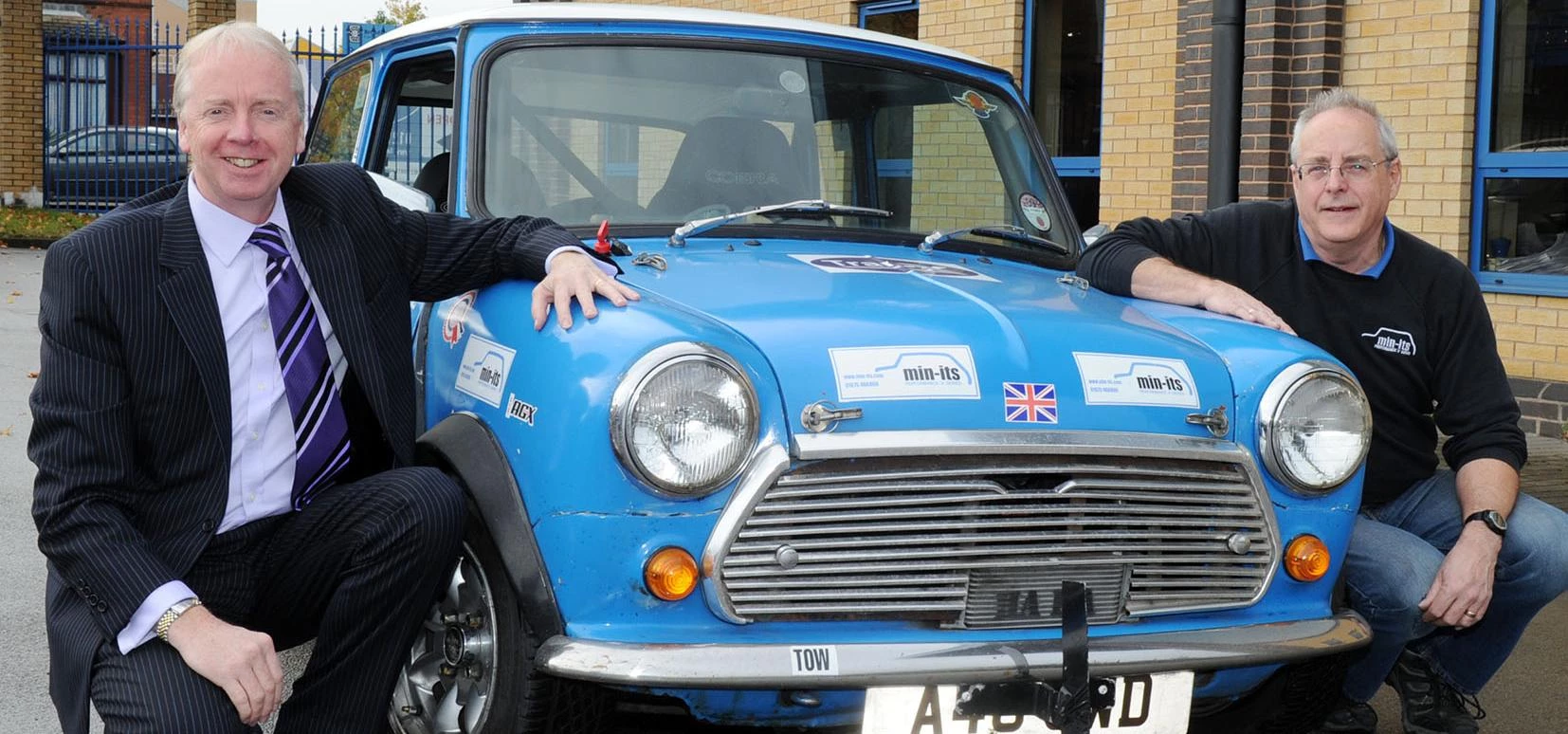 (l-r) David Keene (CEO Of Leacy Classics) with Julian Fishwick, previous owner of Min-its