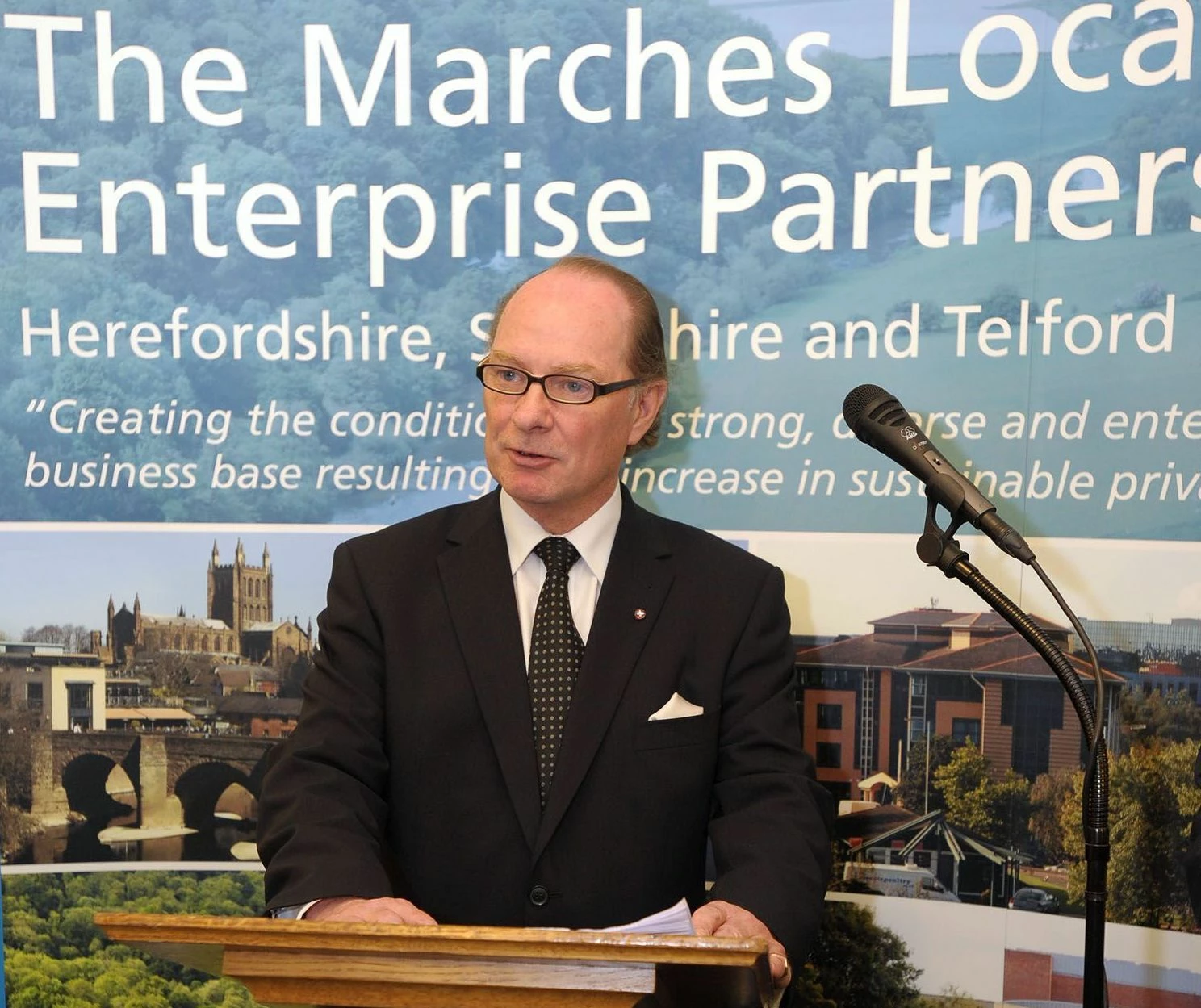 Dr Geoffrey Davies OBE