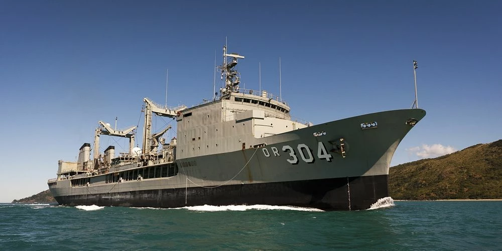 HMAS Success (II) (image: navy.gov.au)