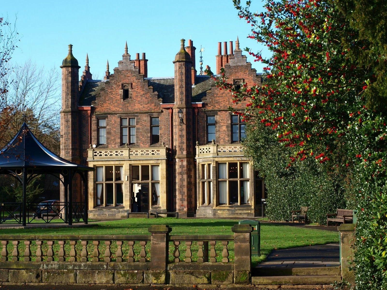 Walton Hall 