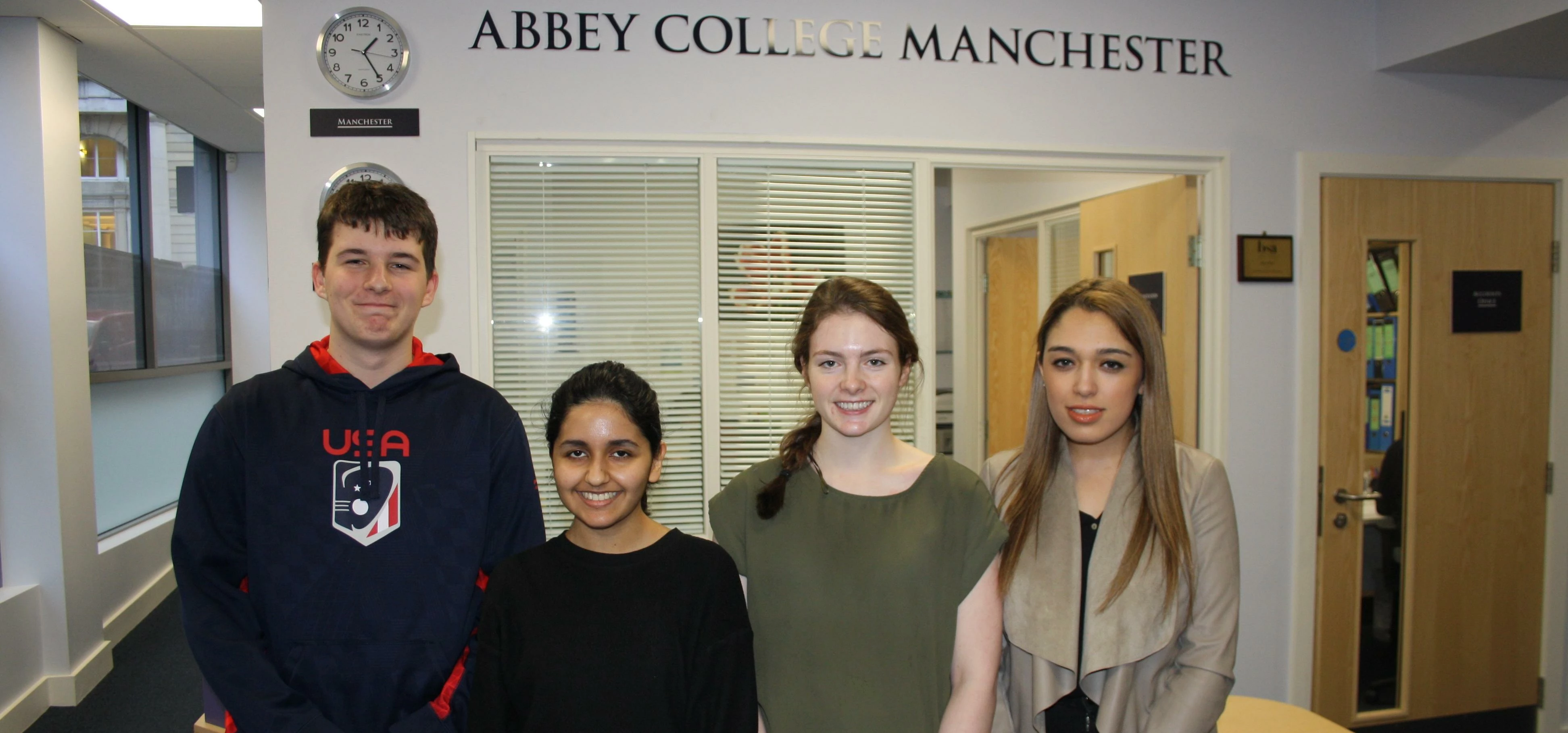 Medical Hopefuls at Abbey College Manchester