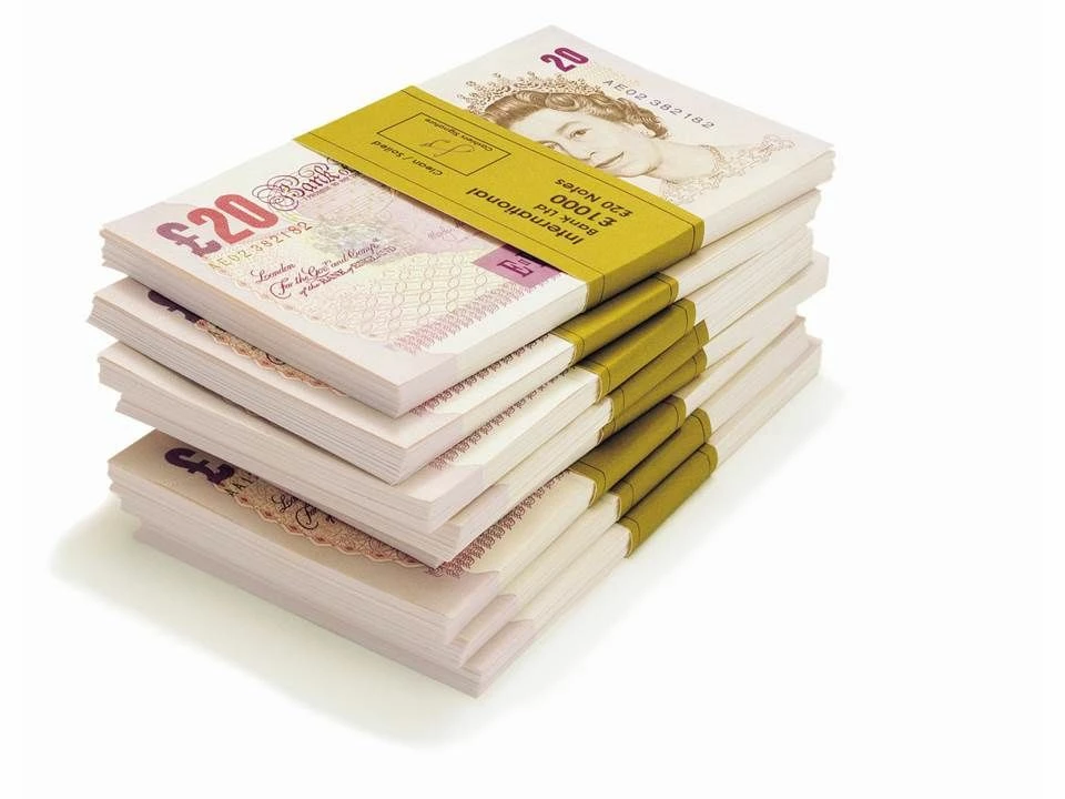 Recruiters are Too Expensive or Are They? Douglas Jackson Customer Contact Recruitment