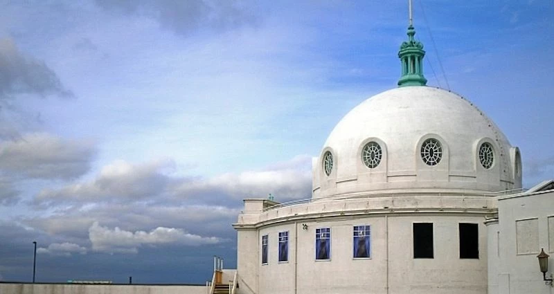 Whitley Bay Dome from Geograph