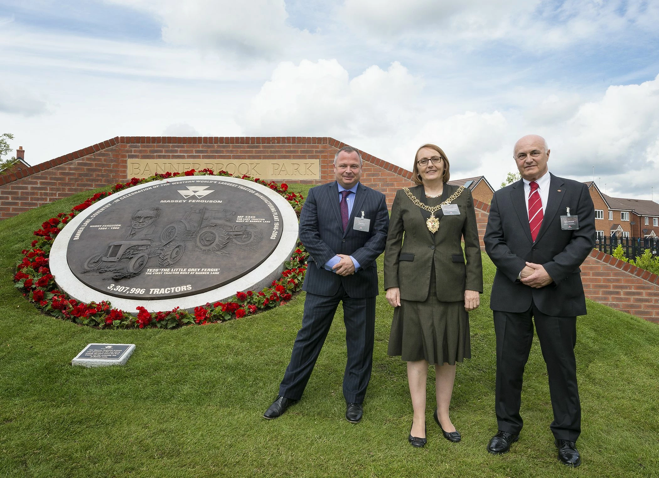 Andy Peters, of Persimmon Homes South Midlands, Coventry Lord Mayor Hazel Noonan and Richard Markwel