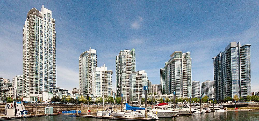 candos in yaletown