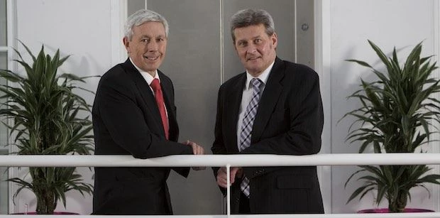 OptiBiotix Chief Executive Stephen O’Hara and Finance Yorkshire Chief Executive Alex McWhirter.