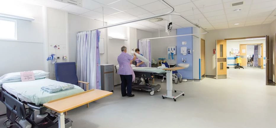  Portakabin constructed the ward and theatre building at Royal Stoke University Hospital in less tha