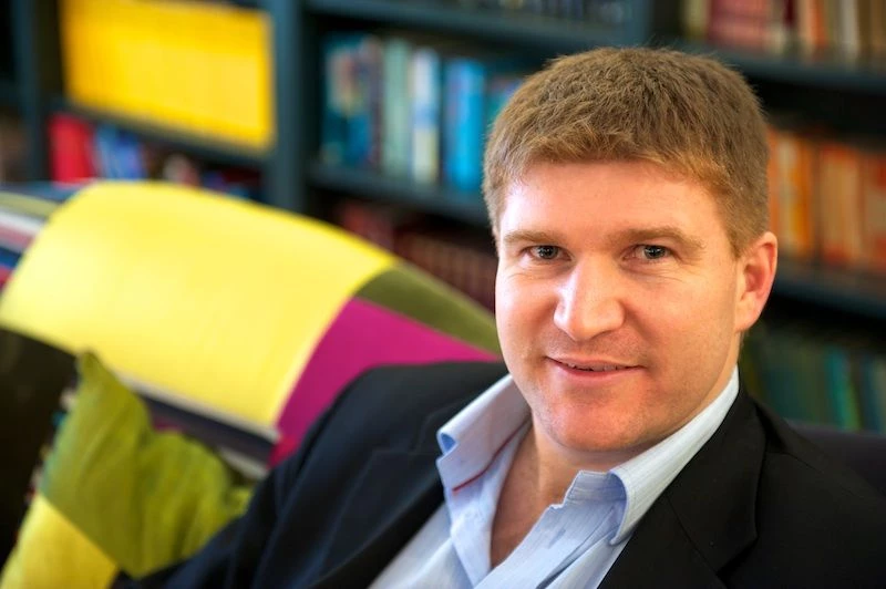 Simon Hartley