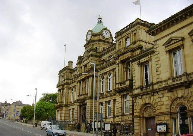 Burnley Town Hall 
