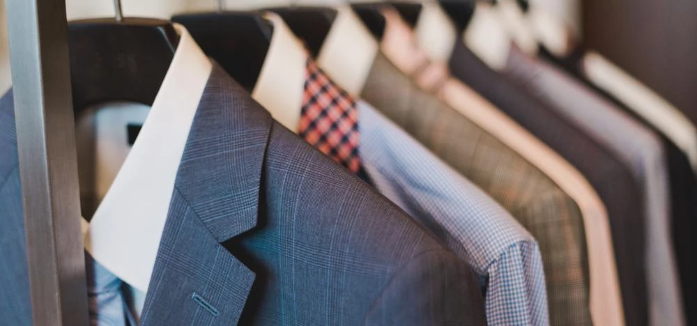 How to wear a suit with confidence