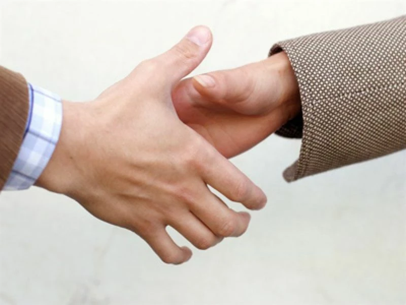 Handshake by o5com