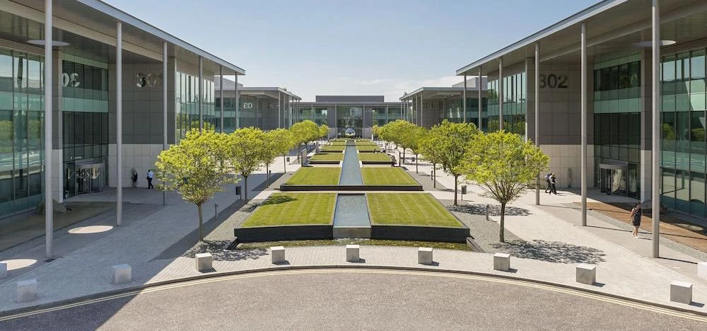 Bridgewater Place, Birchwood Park