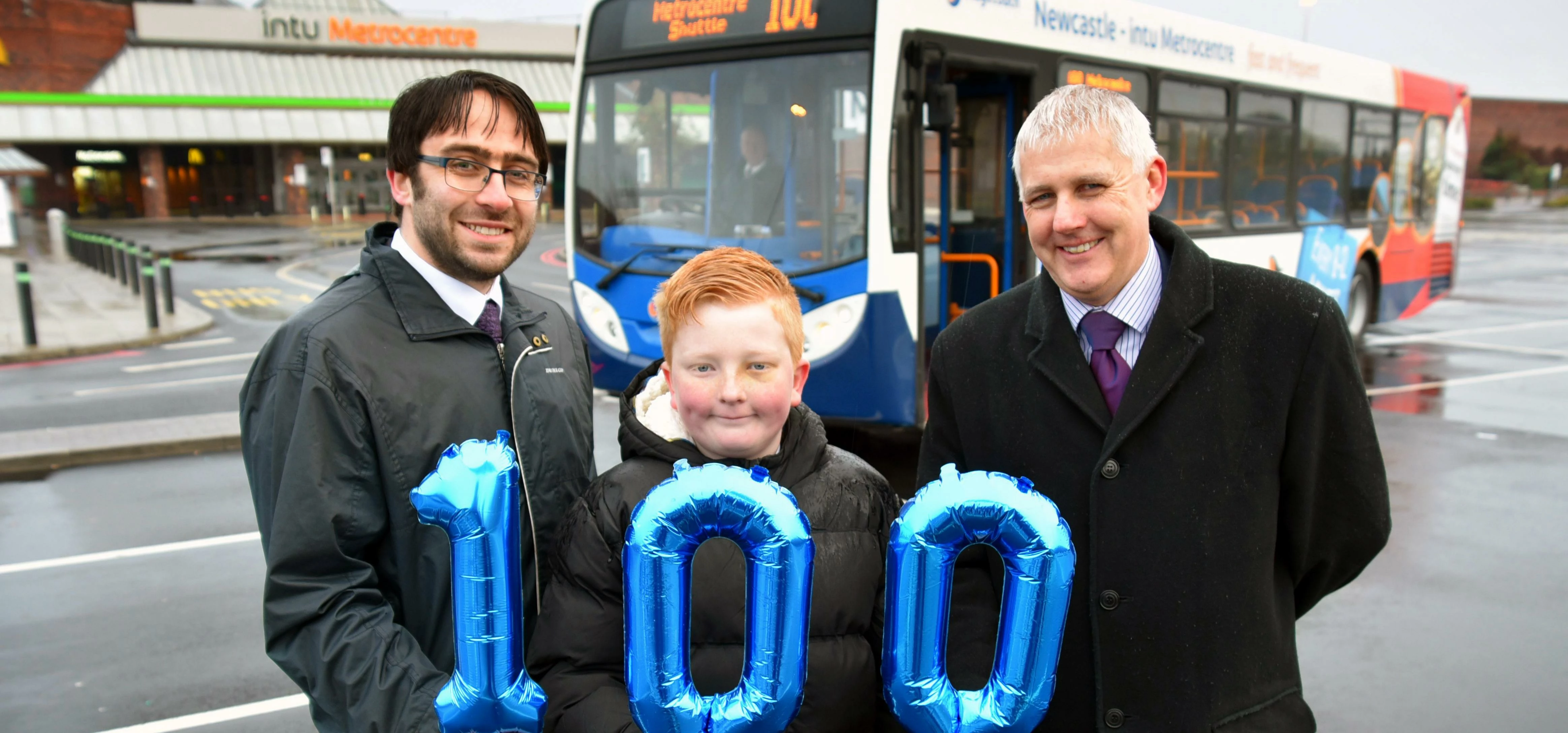 Dr Gareth Evans, intu's regional sustainable travel manager, Colin Newbury, Stagecoach North East op