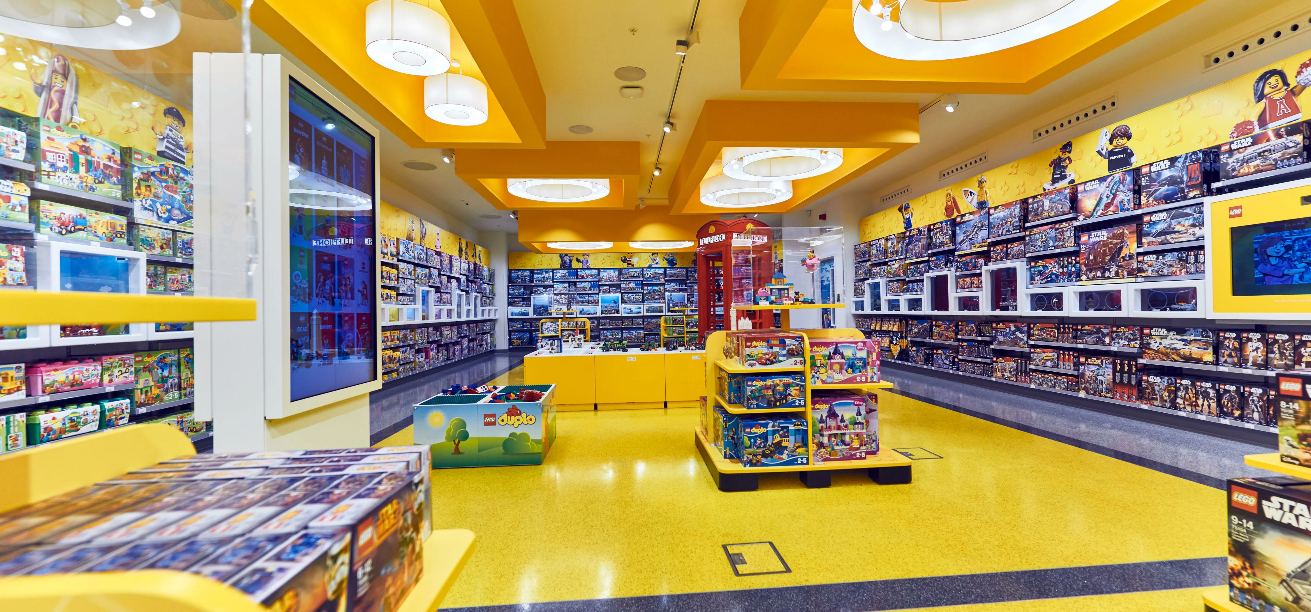 The world’s biggest LEGO store is now open for business in Leicester Square. 